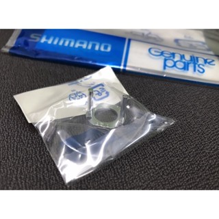 อะไหล่รอกเบท Shimano รุ่น 16CAENAN150/151, 16CAIUS150/151 ตำแหน่ง Clutch Cam Retainer ฐานเสาพีเนียน อะไหล่แท้ 💯%