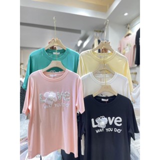 เสื้อยืดดอกไม้ขาว L🌼VE 🌈ป้าย its me basic