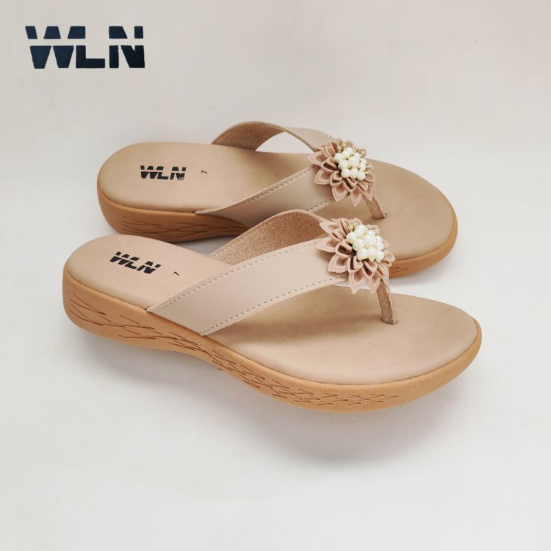 WLN3677 รองเท้าแตะผู้หญิงราคาประหยัด