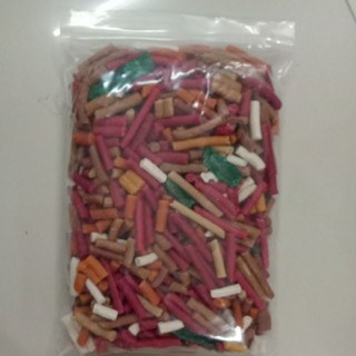 ขนมสุนัข เศษสติ๊ก นน.500 กรัม( สินค้าเข้าแต่ละรอบไม่เหมือนกันสั้นบ้างยาวบ้างนะครับ)