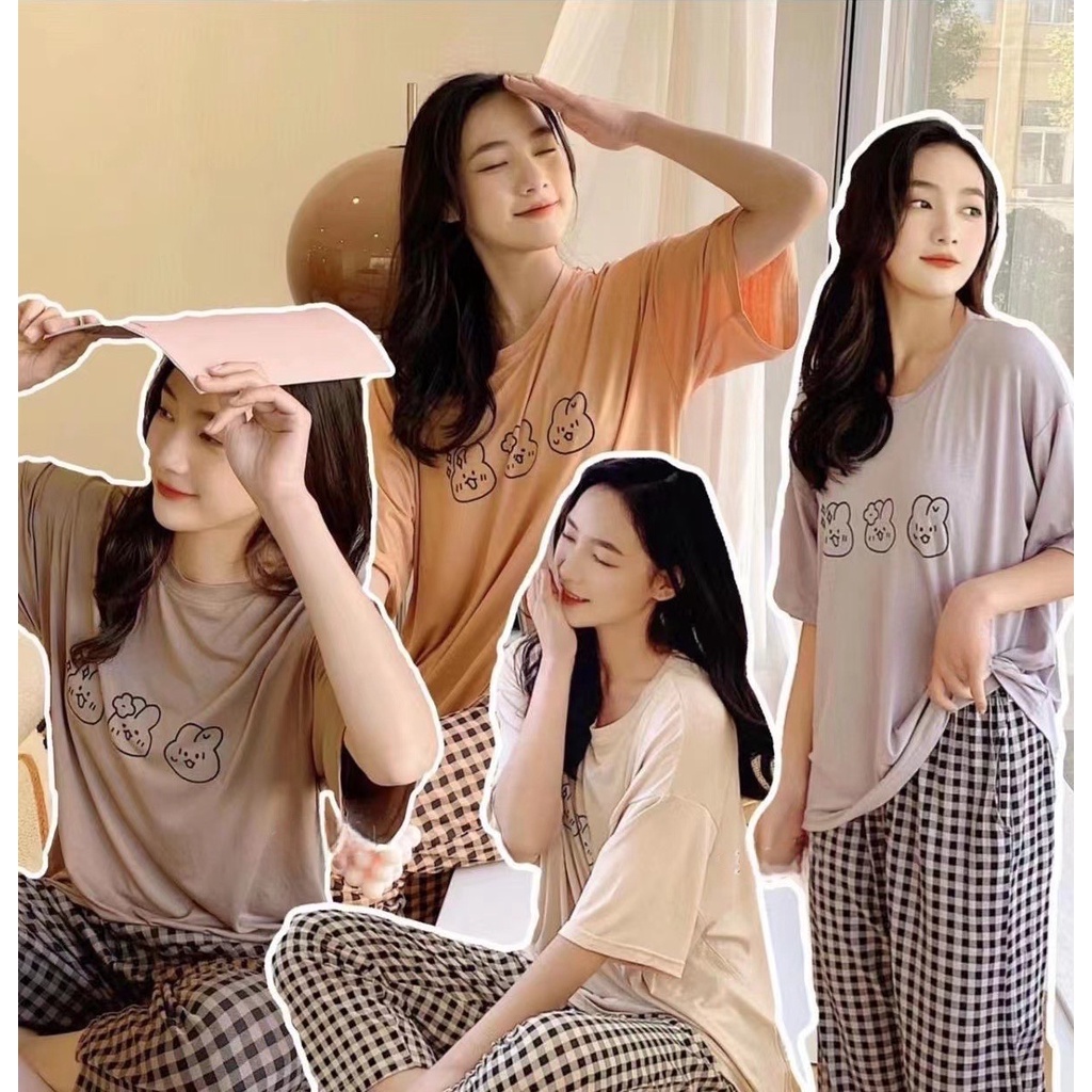 TO-1 ชุดนอนมินิมอล สไตล์เกาหลี ชุดนอน เซท เสื้อยืดคอกลม+กางเกงลายสก็อต Free Size งานมาใหม่จ้า