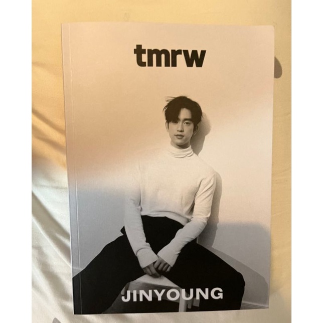 พร้อมส่ง!🎪 นิตยสาร tmrw ปกจินยอง jinyoung got7 JJp jj project
