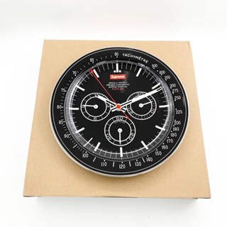 SUPREME BLACK WATCH PLATE ACCESSORY FW20 WHITE RED BOX LOGO จานกินข้าว หรือตั้งโชว์ แบรนด์สุพรีม สีดำ ลายนาฬิกา 28x28 cm