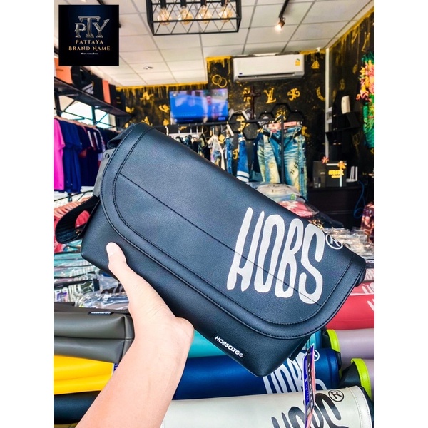 กระเป๋าสะพายข้าง Hobs