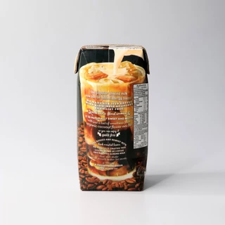 (ยกลัง)137 ดีกรี นมอัลมอนด์ สูตรกาแฟลาเต้ ขนาด 180ml x pack of 3x12 (Almond Milk Coffee Latte 137 Degrees Brand)