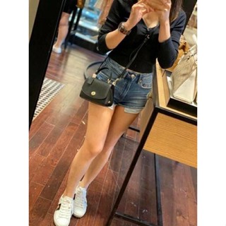 ทิลลี่จิ๋ว น่ารักมาก หายากมากค่ะCoach  Micro Tilly Top Handle