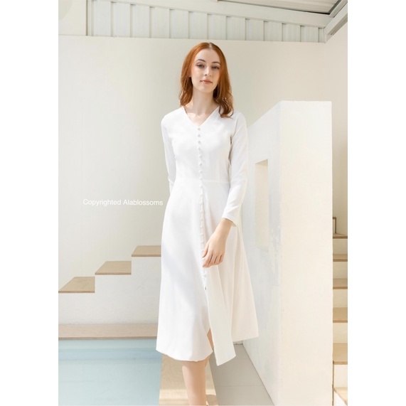 ลด 50% (20-25/10/24) IRA DRESS / S-4XL