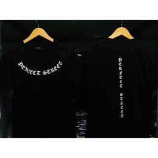 เสื้อยืดวินเทจลาย โค้งคอ  ภาษาโรมัน สวยเท่ เรียบ