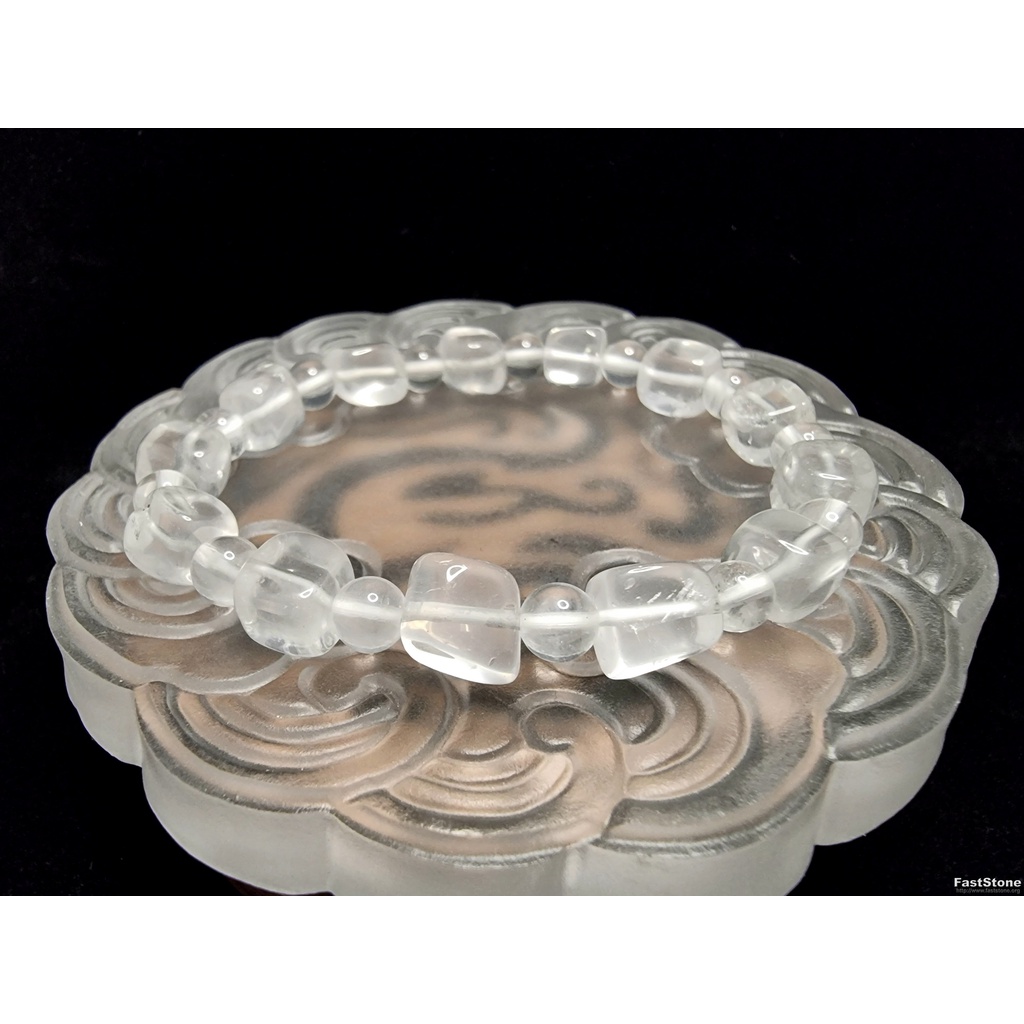 Milky Clear Quartz Dice Crystal Healing Stone 8mm F785