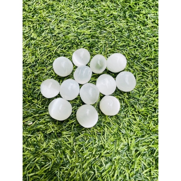 One Selenite Tumbled Stone 25-30mm เซเลไนท์Hand Polished Morocco Reiki Healing Crystal