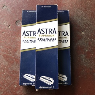 ใบมีดโกน ใบมีดแอสตร้า 2 คม สีน้ำเงิน แถวใหญ่ (100 ใบ) Astra Razor Blades