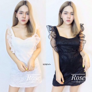 👗Pfashion [ส่งไว!!🚛] P10787 เดรสลูกไม้สั้นไหล่ระบาย ruffled shoulder short lace dress