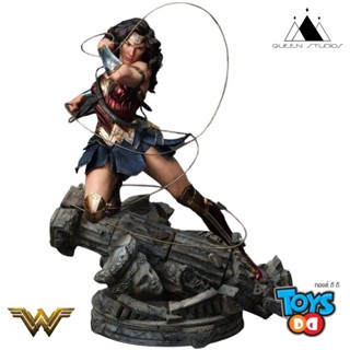 Queen Studios DC Comics Wonder Woman 1/4 Scale Statue