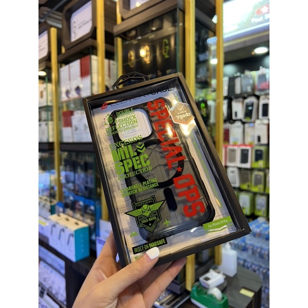 เคสเเบรนด์ Element case for IPhone 14pro