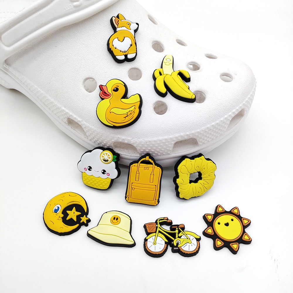 Jibbitz อุปกรณ์เสริม จี้รูปการ์ตูนน่ารัก สําหรับตกแต่งรองเท้า Crocs Jibbitz ของขวัญวันเกิดเด็ก