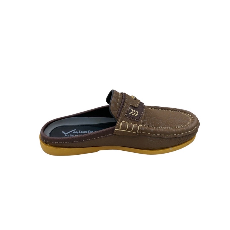 [ลูกค้าใหม่ราคา 1 บาท]🍀V-Minnute วีมินิท รุ่น 715 🍀รองเท้าคัชชูชายลายหนังช้างแนวMoccasin(มอสคาซิน) รองเท้าเปิดส้น