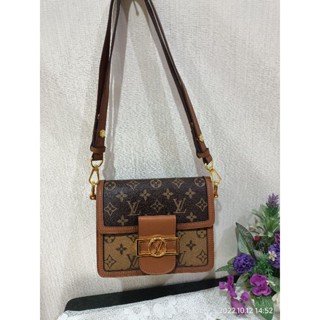 Louis Vuitton monogram Dauphines mini used bag like new