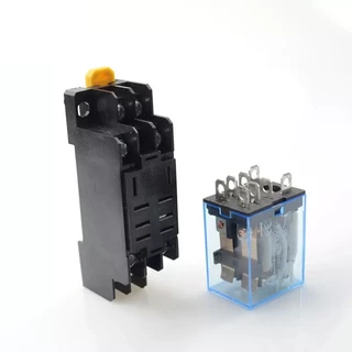 รีเลย์ขนาดเล็กพร้อมฐานซ็อกเก็ต ใหม่เอี่ยม AC 220V 10A relay LY2N-J HH62P พร้อมส่งจากไทย