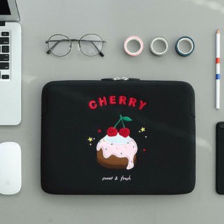 (พร้อมส่ง) Sale ❗️Iconic Laptop pounch ลาย Cherry 13 นิ้ว ราคา 990 บาท รวมส่ง #secondmorning #secondmorningthailand