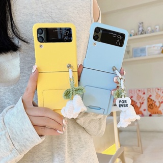 เคสโทรศัพท์มือถือแบบแข็ง กันกระแทก พร้อมสายโซ่คล้อง สําหรับ Samsung Galaxy Z Flip 4 Z Flip 3