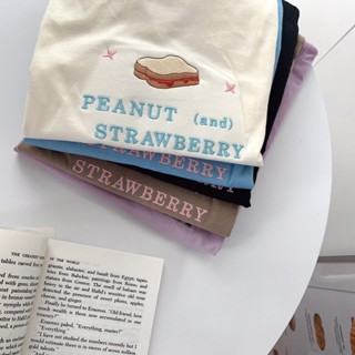 เสื้อยืดโอเวอร์ไซด์ ผ้าคอตตอน งานปัก peanut strawberry