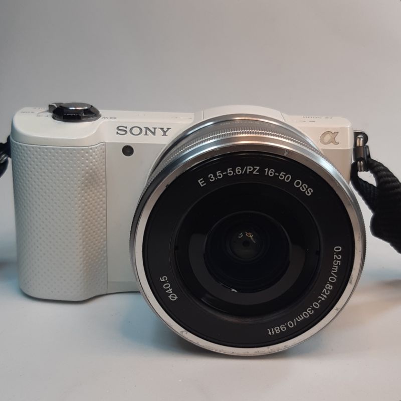 Sony A5000 mirrorless digital camera with lens 1650mm f3.55.6 Shopee Thailand