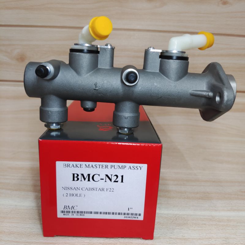 NISSAN CABSTAR F22 TD27 BRAKE MASTER PUMP CYLINDER BMC-N21