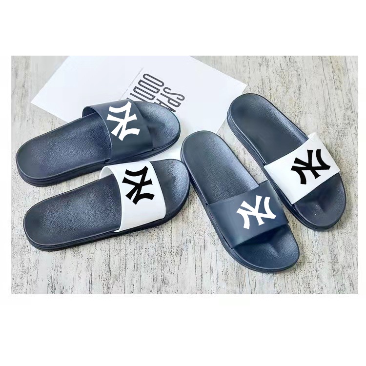 ❤️ถูกและดี!!!❤️Fashion home slippers รองเท้าแตะแฟชัน ใส่ได้ทั้งผู้ชาย ผู้หญิง TXB39