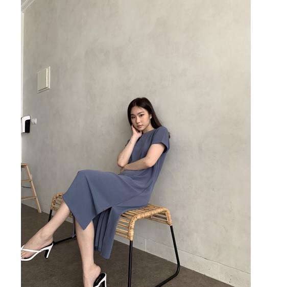 Naomi Dress / ชุดเดรสยาวผู้หญิง