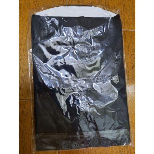 เสื้อเชิ้ตผู้ชายสีดำแขนยาว ยี่ห้อArrow