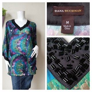 DANA BUCHMAN เสื้อทรงกิโมโน ผ้าซิลลื่นๆ ไม่ยืด Size M รอบอก 38 นิ้วค่ะ