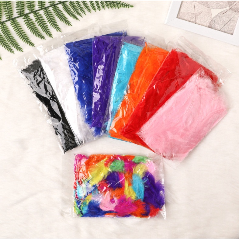 (ส่งจากไทย) DIY ขนนกหลากสี ตกแต่งลูกโป่งหรือบับเบิลใส (75-85ชิ้น)