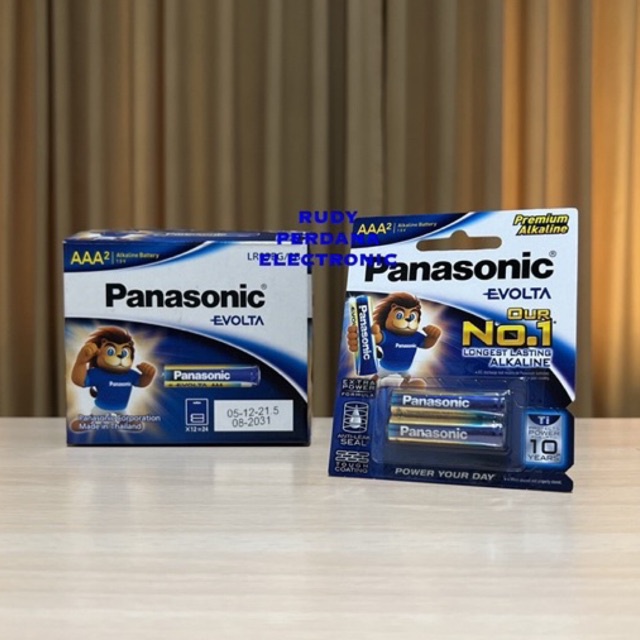 แบตเตอรี่ AAA A3 PANASONIC EVOLTA ALKALINE LR03EG/2B แบตเตอรี่ 2 ชิ้น