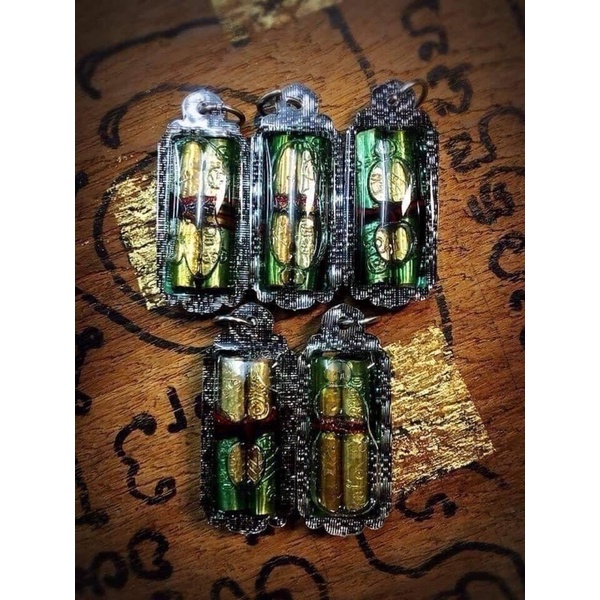 ตะกรุดนะอกแตกคู่ เลี่ยมน้ำมันเขียวเหนี่ยวจิต  หลวงตารวม วัดโคกสำราญ 2561 ยาว 3.5 ซม.   ราคา300บาท