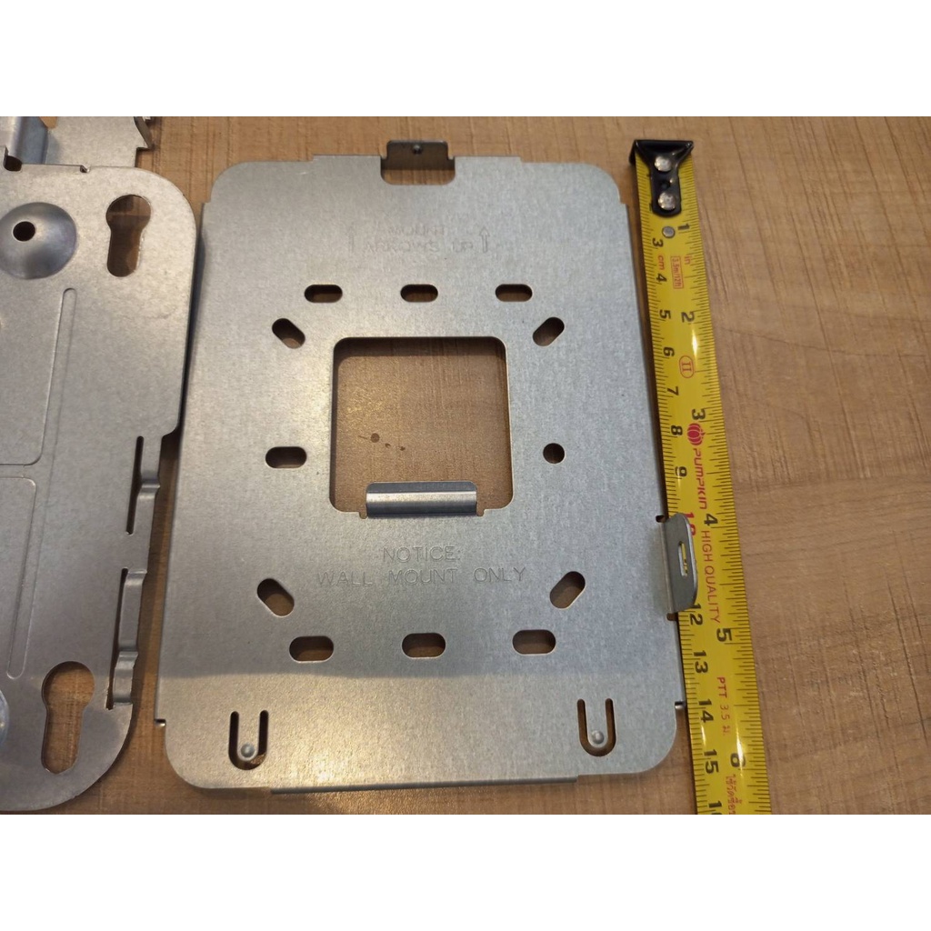 CISCO Wall or ceiling Mount: แผ่นเพลทสำหรับยึดติดตั้ง Access Point cisco