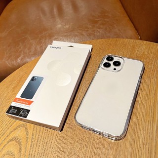 Spigen เคสอะคริลิคใส แบบแข็ง สําหรับ iPhone 13 12 11