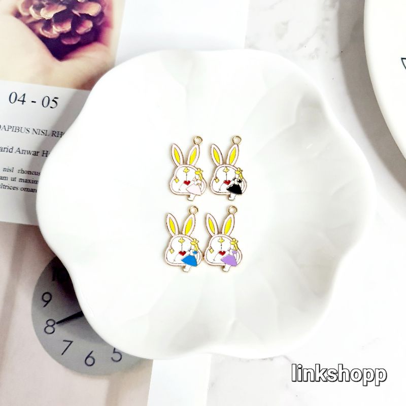 GIRLS RABBIT-SHAPED ENAMEL CHARM