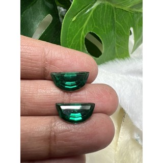 Biron 5 carats 2 pieces Lab created emerald