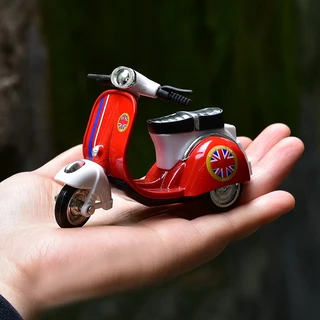 โมเดลรถจักรยานยนต์จําลอง Vespa สไตล์เรโทร พร้อมล้อเลื่อน ฟังก์ชั่นดึงถอยหลัง สําหรับผู้หญิง