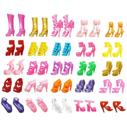 รองเท้าตุ๊กตาบาร์บี้ คละแบบ 40 คู่ แต่งตัวของเล่น รองเท้าส้นสูง อุปกรณ์เสริม รองเท้าเด็กผู้หญิง เล่นบ้าน ของเล่น