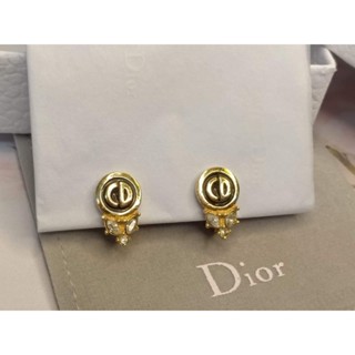 ต่างหูDior✨ของแท้💯%
5900🔖
สนใจสอบถามได้ค่ะ