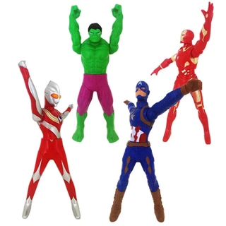 ของเล่น Avengers Spiderman Hulk อุลตร้าแมน ที่กดด้วยมืออย่างสนุกสนาน ฟิกเกอร์แอคชั่นซูเปอร์ฮีโร่หมุนได้ 360°