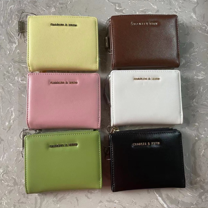 [ลิงค์ข้อเสนอพิเศษ] Cnk24 กระเป๋าสตางค์ ใบสั้น พับได้ อเนกประสงค์ สีพื้น เรียบง่าย สําหรับสตรี 10680907