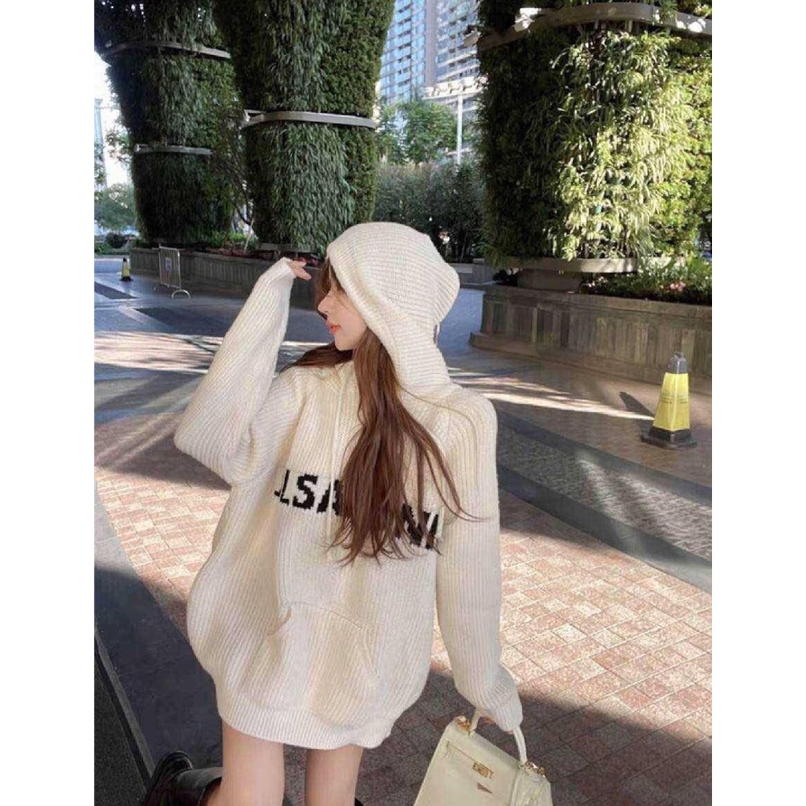 AvaShop9Clothes - สเวตเตอร์สกรีนลายสายสตรีทต้องมีคร่า