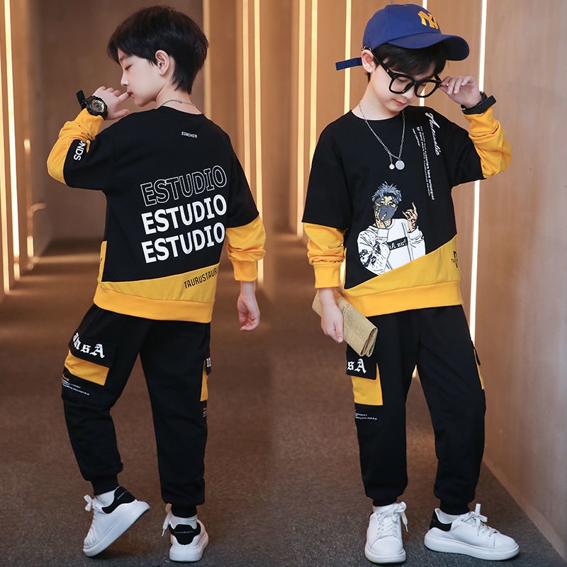 Cokids🚚เสื้อผ้าเด็ก ชุดฤดูใบไม้ผลิและฤดูใบไม้ร่วงของเด็กชาย ใหม่หล่อและเด็กสไตล์ตะวันตกเด็กกลางและใหญ่สองชิ้นหล่