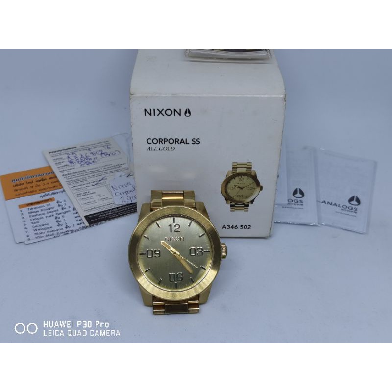 นาฬิกา​ Nixon Coporal SS สีทอง สภาพ​สวย​