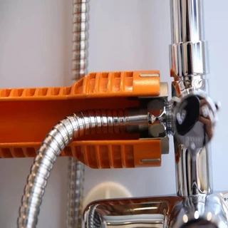 ประแจขันน็อตใต้อ่าง ประแจท่อน้ำอเนกประสงค์ เครื่องมือซ่อมแซมบ้านเครื่องมือประแจล่าง