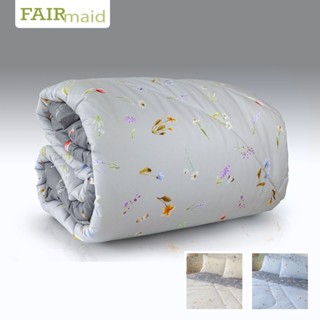 FAIRmaid ผ้านวมเย็บติด ลาย Wild Florets ขนาด 100”x90” (เตียง 6หรือ 5 ฟุต), 70”x90” (เตียง 3.5 ฟุต), 50”x80” (ห่มคนเดียว)