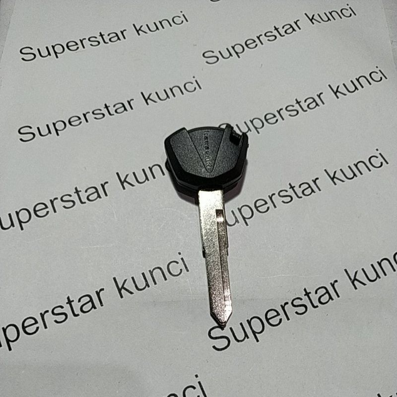 KAWASAKI วัสดุกุญแจซ้ายคาวาซากิใหม่