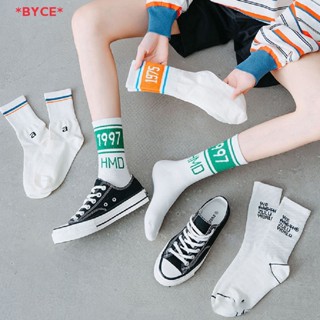 Byce&gt; ถุงเท้าสเก็ตบอร์ด ผ้าฝ้าย พิมพ์ลายตัวอักษร สีขาว สไตล์เกาหลี สตรีท ฮิปฮอป สําหรับผู้หญิง 1997